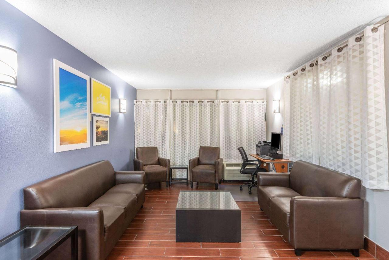 Motel Days By Wyndham Charlottesville/university Area Charlottesville