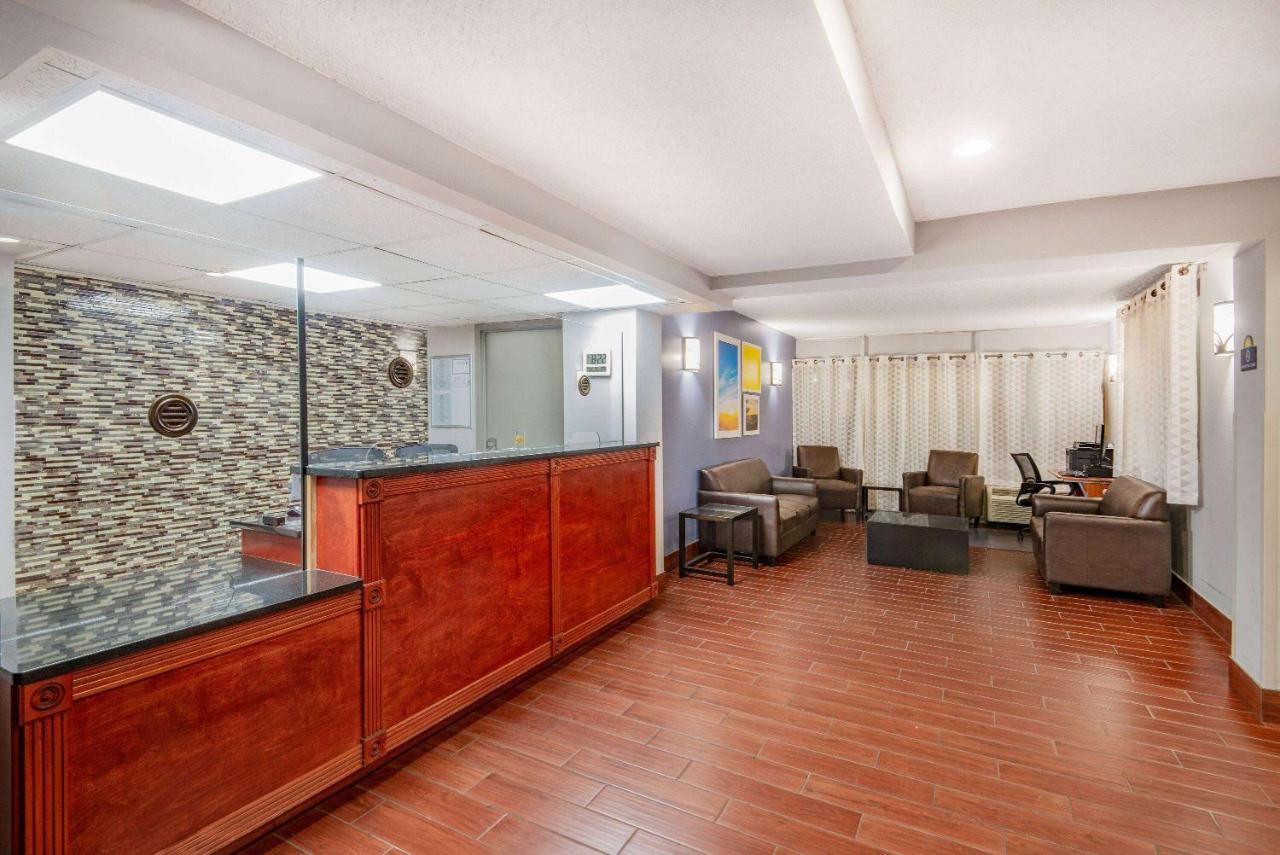 Motel Days By Wyndham Charlottesville/university Area 3*
