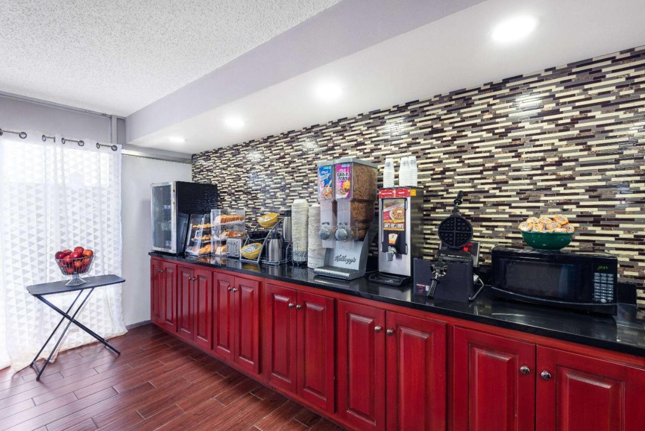 Motel Days By Wyndham Charlottesville/university Area