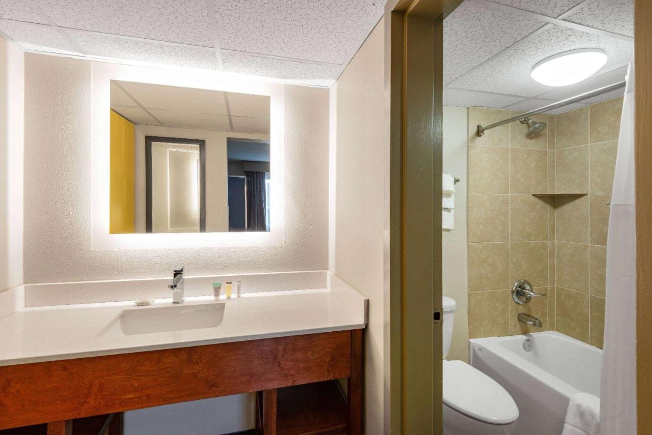 Days By Wyndham Charlottesville/university Area 3*