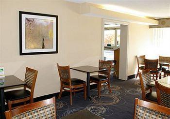 Days By Wyndham Charlottesville/university Area Motel 3*