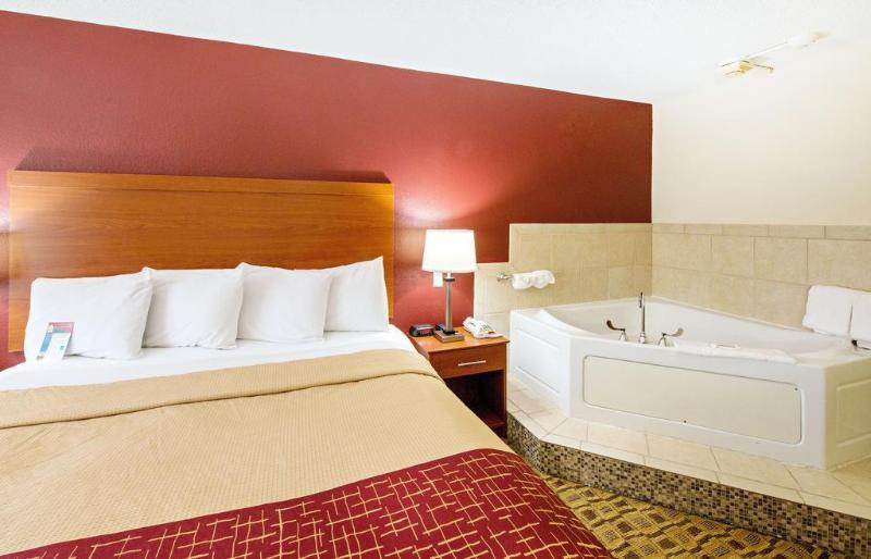 Days By Wyndham Charlottesville/university Area 3*