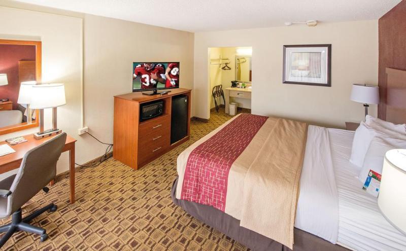 Motel Days By Wyndham Charlottesville/university Area Charlottesville