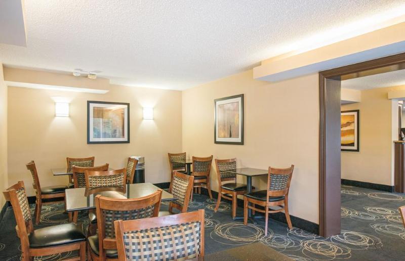 Days By Wyndham Charlottesville/university Area