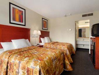Days By Wyndham Charlottesville/university Area 3*